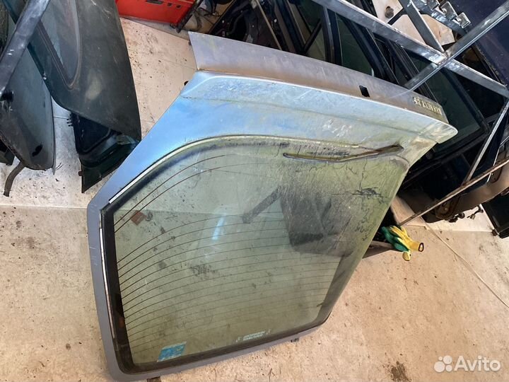 Renault 25 крышка багажника