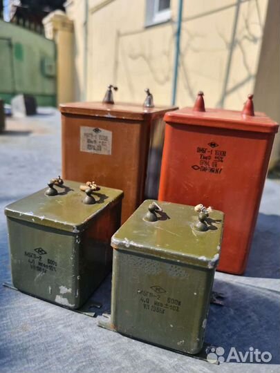 Электроконденсаторы км