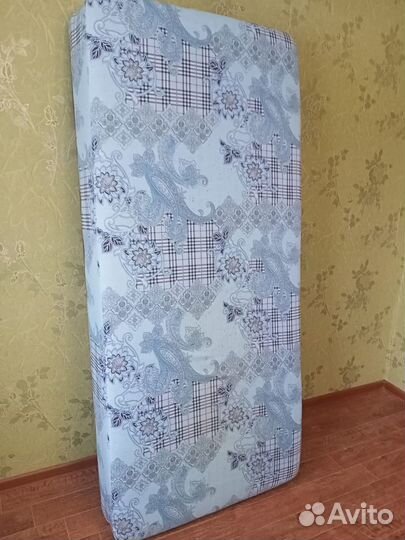 Матрас 90x200 б/у