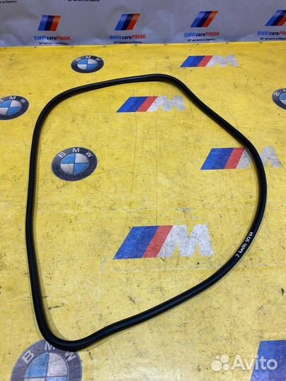 Уплотнитель дверного проема передний левый BMW X3