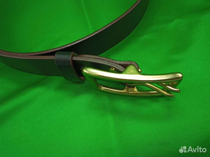 Мужской кожаный ремень