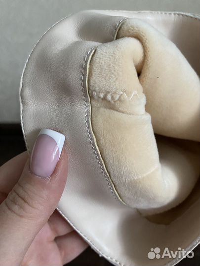 Продам сапоги бежевые 40 размер