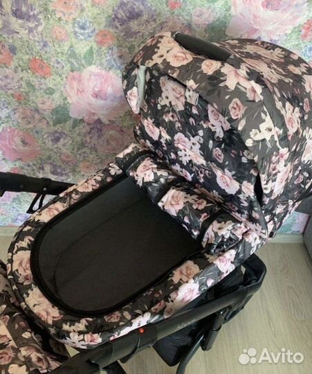 Коляска roan bloom 3 в 1