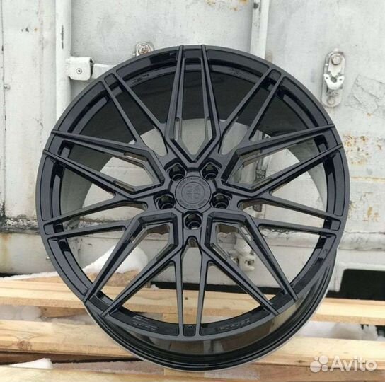 Кованые диски Gard R22 5x112 Audi Q8, RSQ8