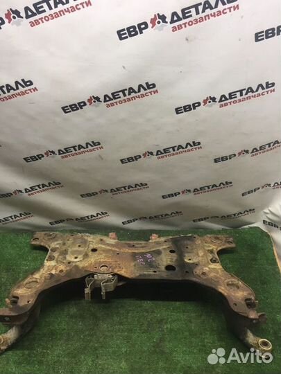 Балка подвески передняя Ford Focus 2 седан 1.6