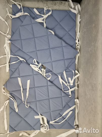 Бортики в детскую кроватку новые