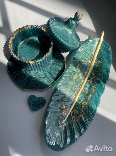 Набор декоративный ручной работы. Перо + шкатулка