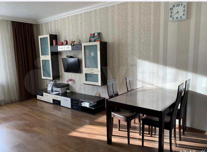 3-к. квартира, 101 м², 3/3 эт.