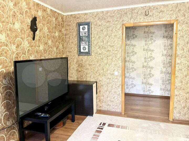 3-к. квартира, 60 м², 3/5 эт.