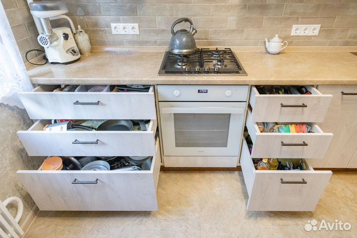 Кухня (цена за всю кухню)km-35391