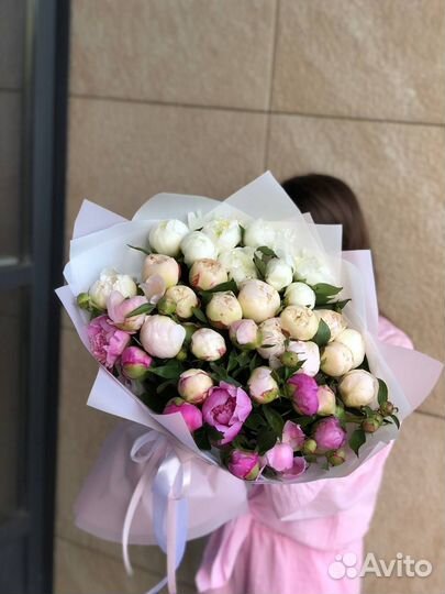Букет цветов пионы,цветы букеты,доставка