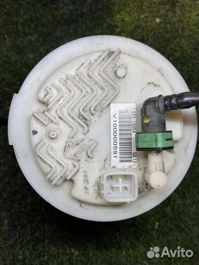 Насос топливный Mazda 6 GH5AW L5231335X