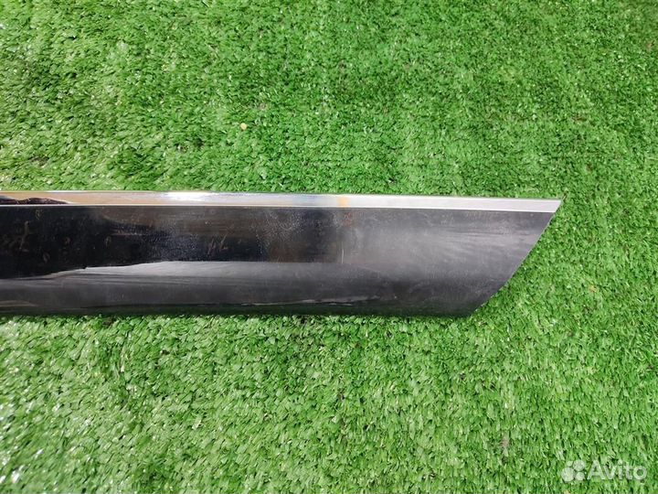 Накладка двери Mercedes Benz ML W164 2007