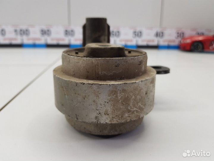 Опора двигателя (Ford Fiesta)