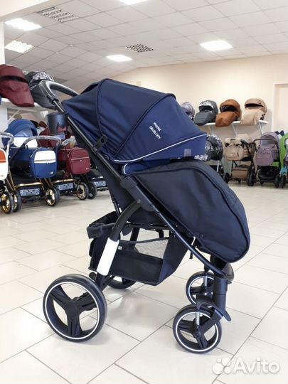 Прогулочная коляска Bubago Cross City