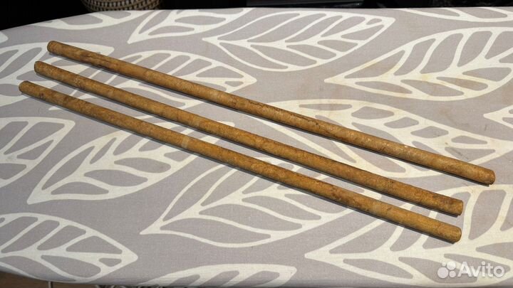 Эбонитовый стержень