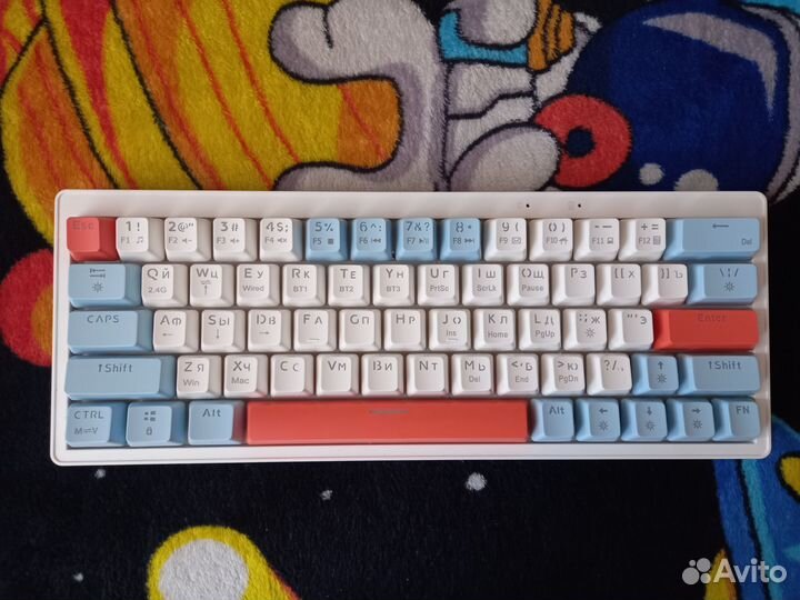 Механическая клавиатура беспроводная