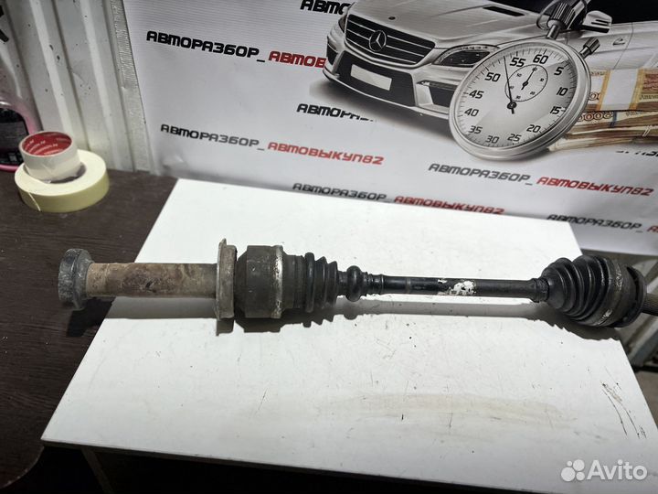 Привод правый Фольксваген транспортер Т5 1.9 МКПП