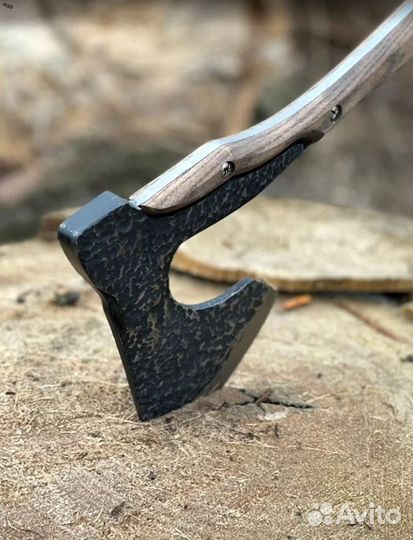 Топор кованый