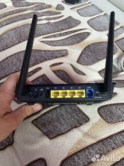 Продаётся Wi-Fi роутер возможен большой торг