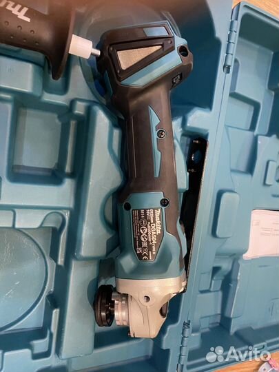 Аккумуляторная ушм Makita DGA504Z
