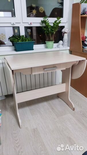 Кухонный стол раскладной овальный