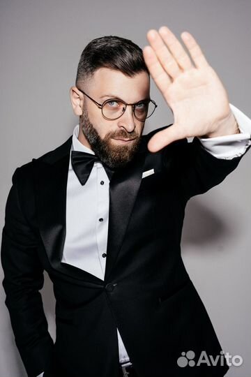 Ведущий на свадьбу