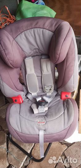 Автокресло britax romer