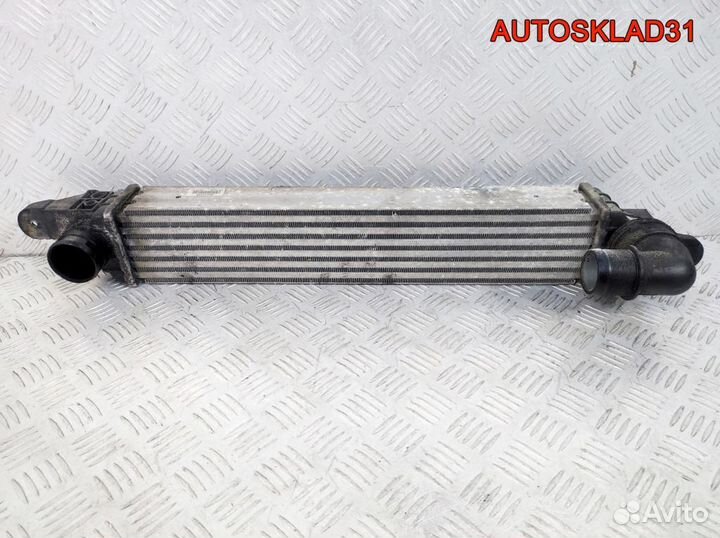 Интеркулер Opel Meriva A 1,7 Z17DTR 52414109