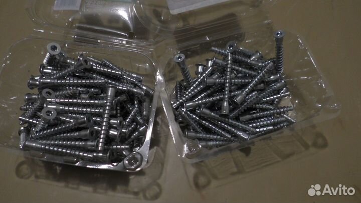 Мебельный винт