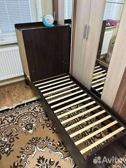 Детская кроватка трансформер с маятником