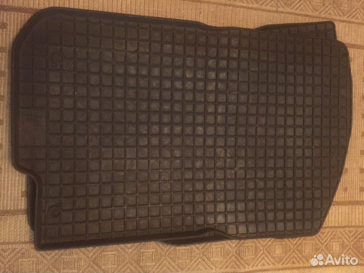 Автомобильные коврики Mercedes