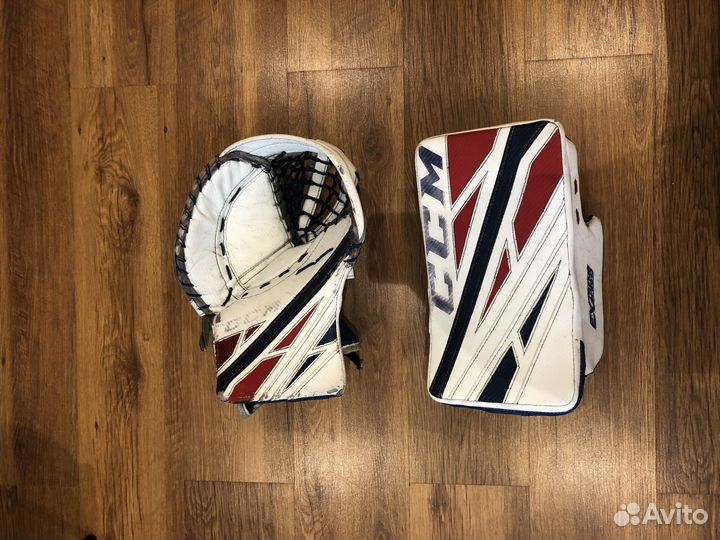 Вратарские блин ловушка CCM extreme flex 4 SR FR