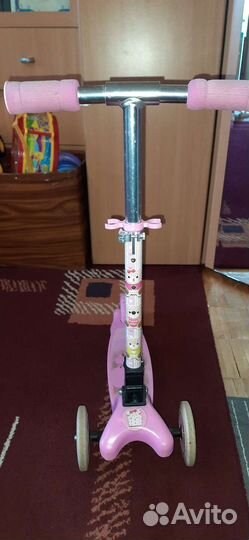 Самокат трёхколесный розовый рост до 110