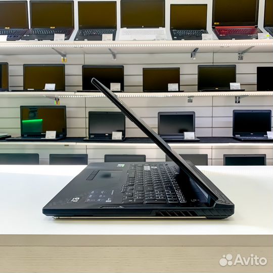 Игровой ноутбук Asus i7/2060/SSD1Tb/17,3/IPS/144Hz