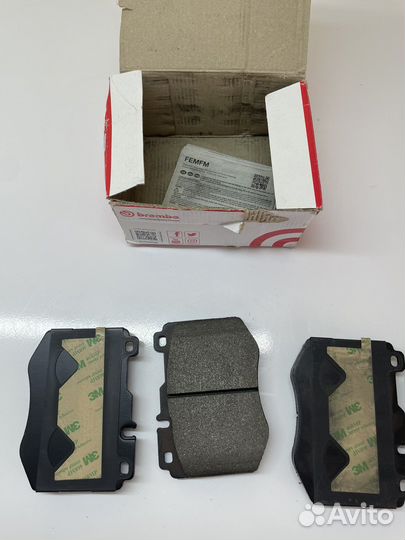 Томозные диски с колодками brembo