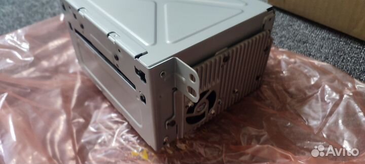 Радиоприемник Chevrolet Cruze Opel Astra новый