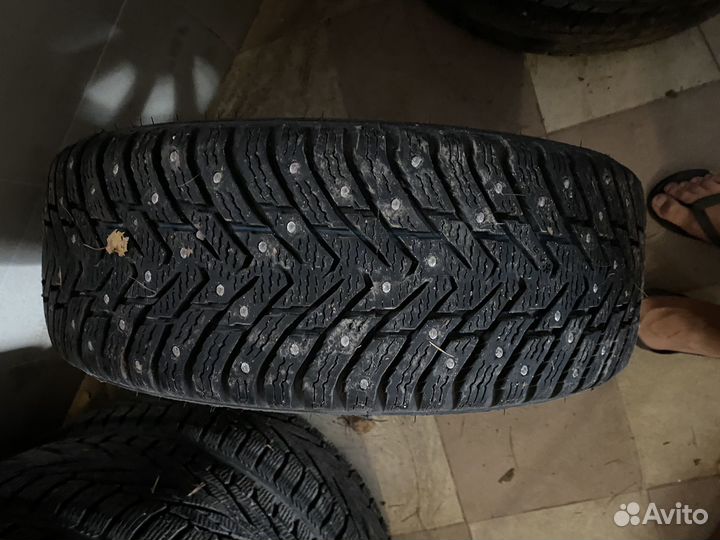 R16 Nokian Tyres Hakkapeliitta 8 205/55, PCD 5x114.3 DIA 70.1