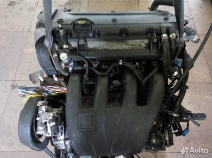 Двигатель Peugeot 806 2.0 RFV