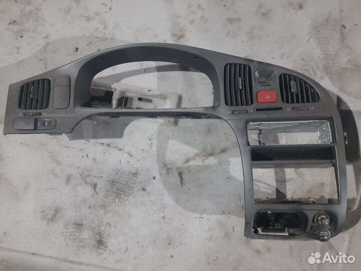 Центральная консоль Hyundai elantra 3