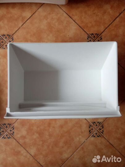 Ящик пластиковый