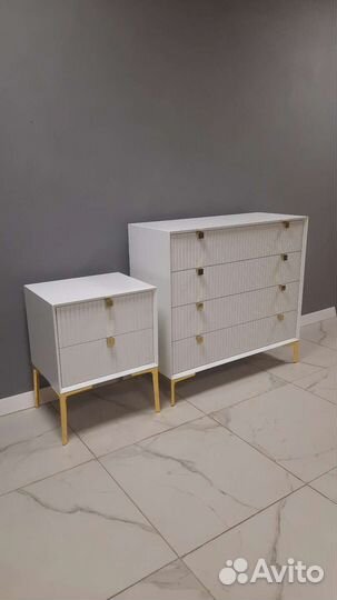 Тумба прикроватная