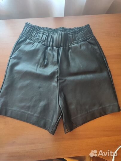 Шорты женские кожаные