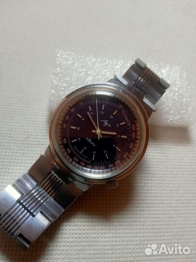 Часы СССР Луч кварцевые Тахометр