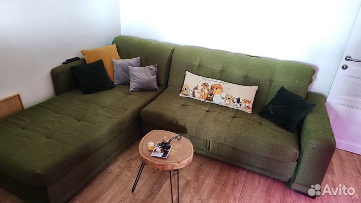 Большой угловой диван бу