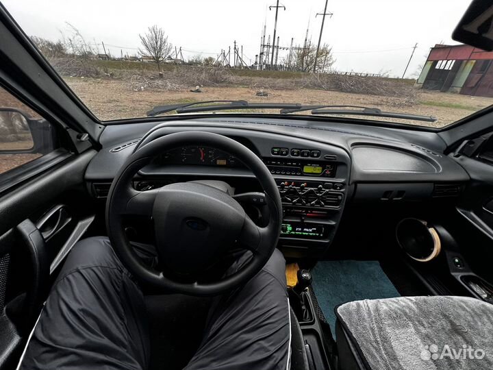 ВАЗ 2114 Samara 1.6 МТ, 2011, 200 000 км