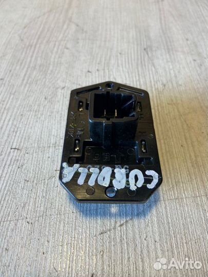 Резистор отопителя Toyota Corolla 180 1zrfe 2013