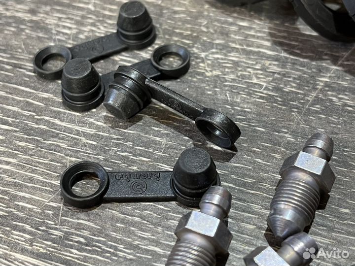 Рем комплект суппорта 8-pot RS4 RS5 RS3 R8 RS6