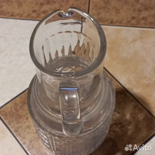 Кувшин хрустальный