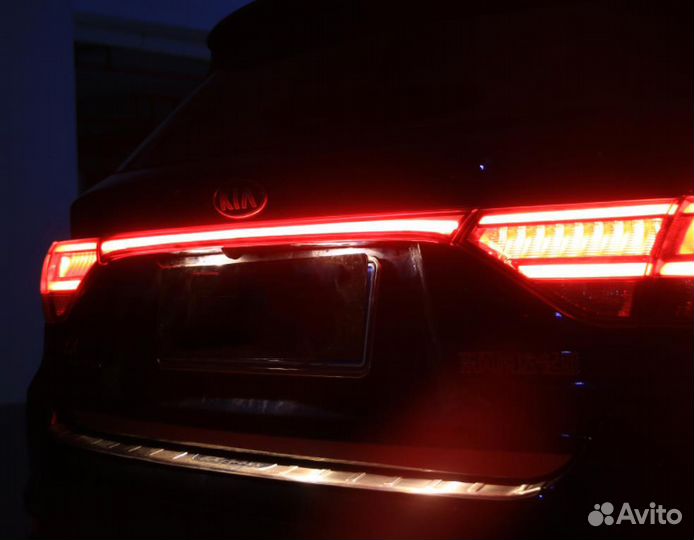 Средняя полоса LED В крышку KIA X-Line 2017-2019